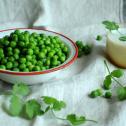 Ricetta Vellutata di piselli con latte di cocco, zenzero e lime